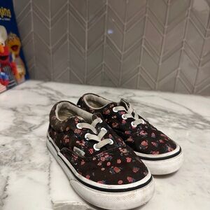 $15 ADD ON vans shoes girls' washed black floral 8c baby gap old navy zara‎